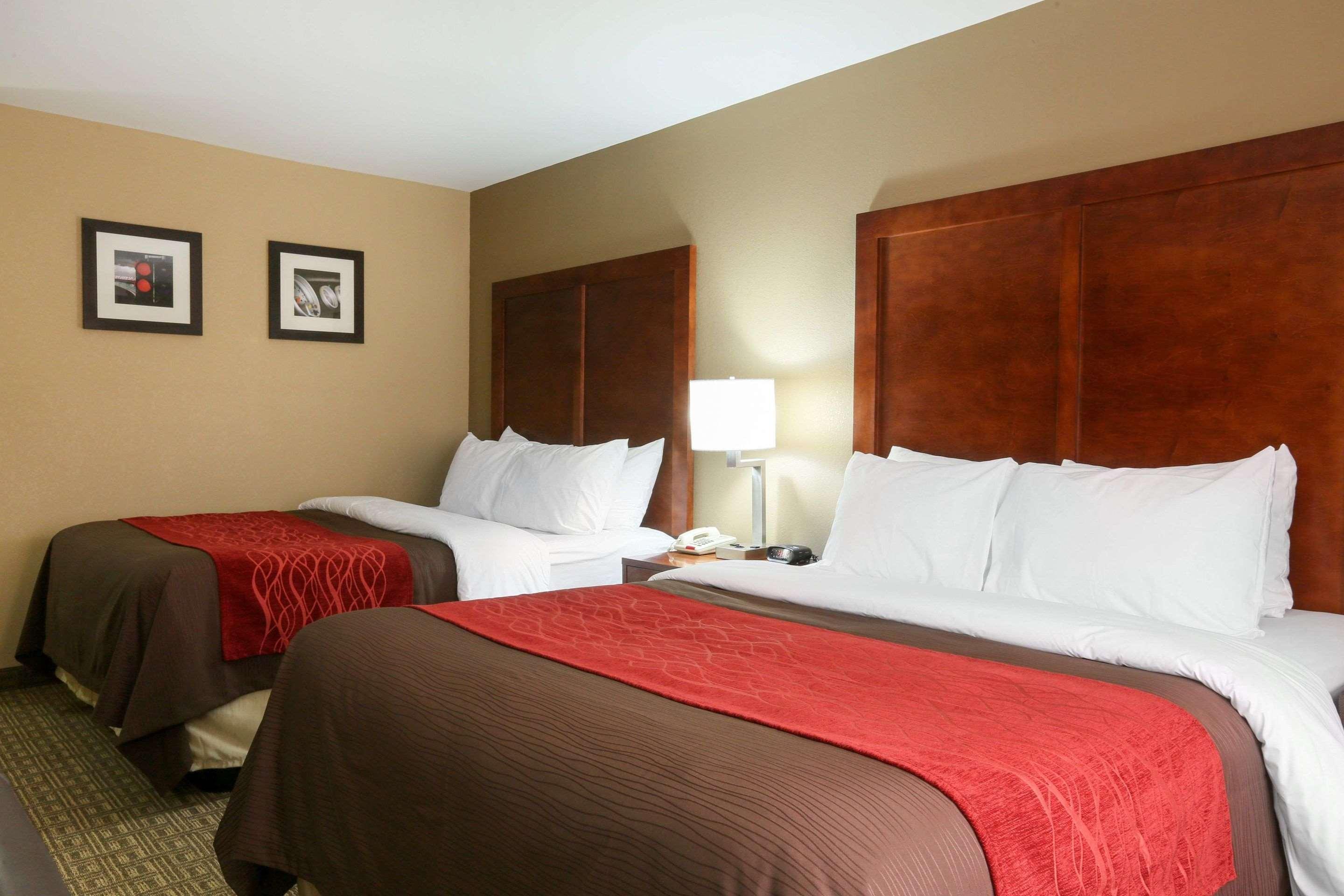 Comfort Inn & Suites Leeds I-20 Buitenkant foto