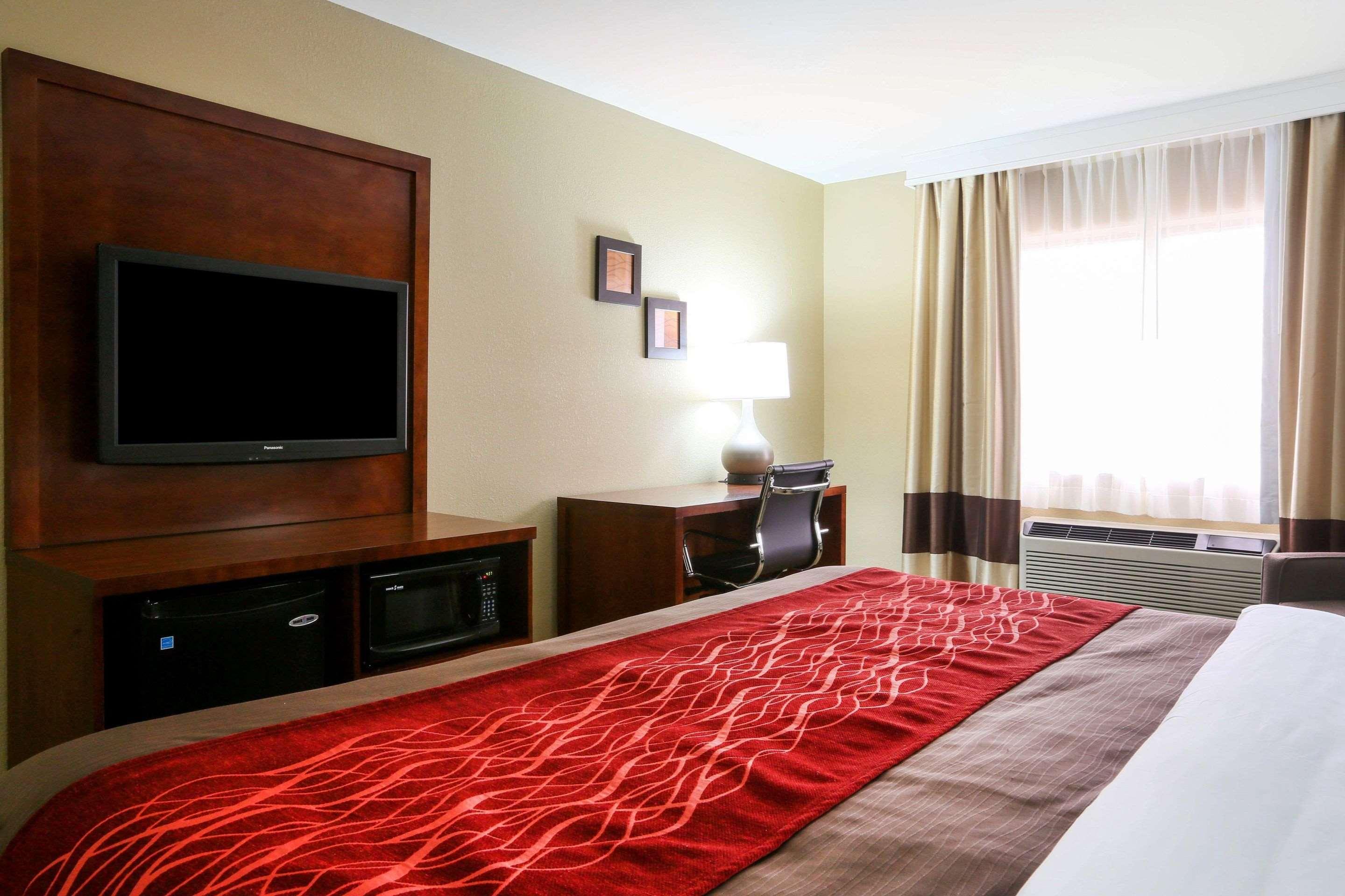 Comfort Inn & Suites Leeds I-20 Buitenkant foto