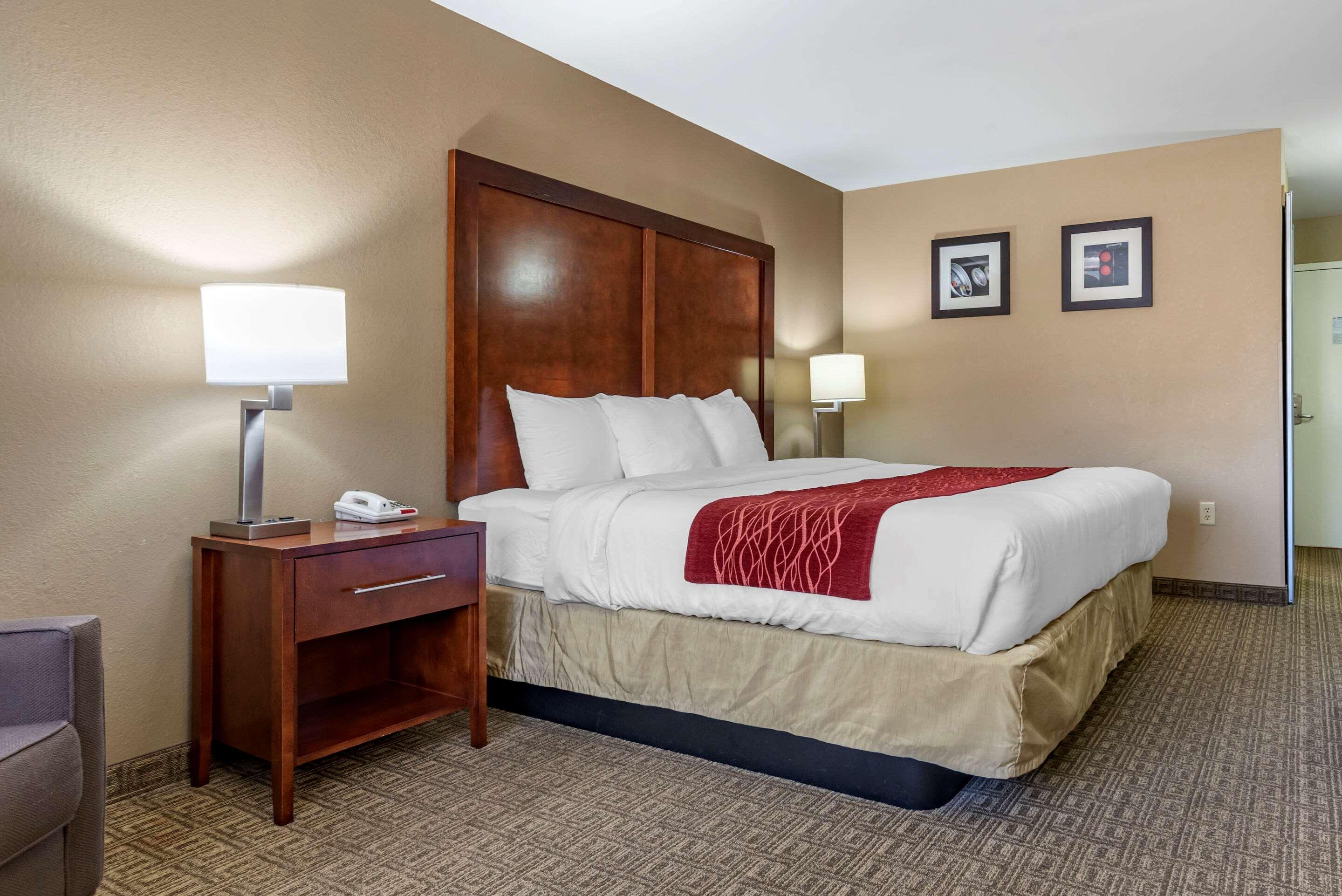 Comfort Inn & Suites Leeds I-20 Buitenkant foto