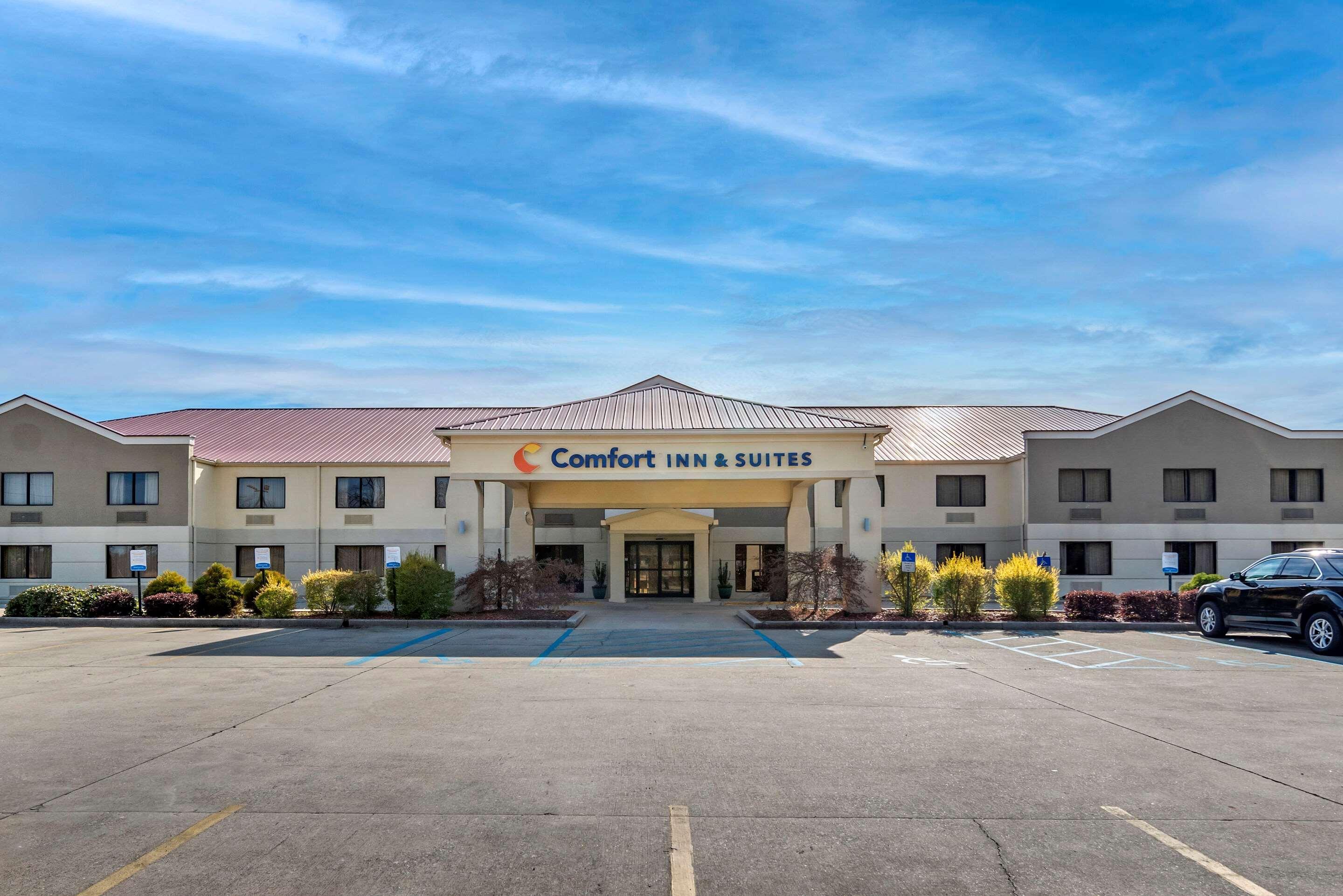 Comfort Inn & Suites Leeds I-20 Buitenkant foto